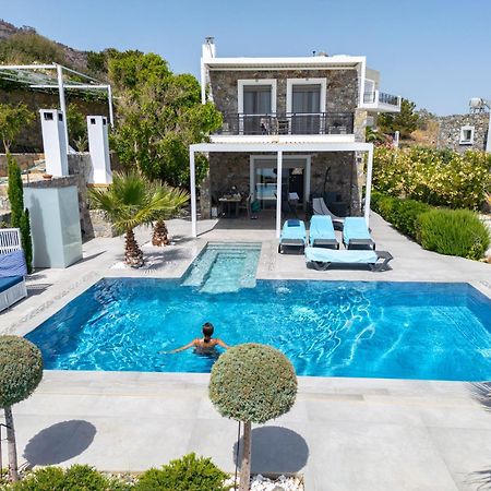 Achlia Beach Villa Bagian luar foto