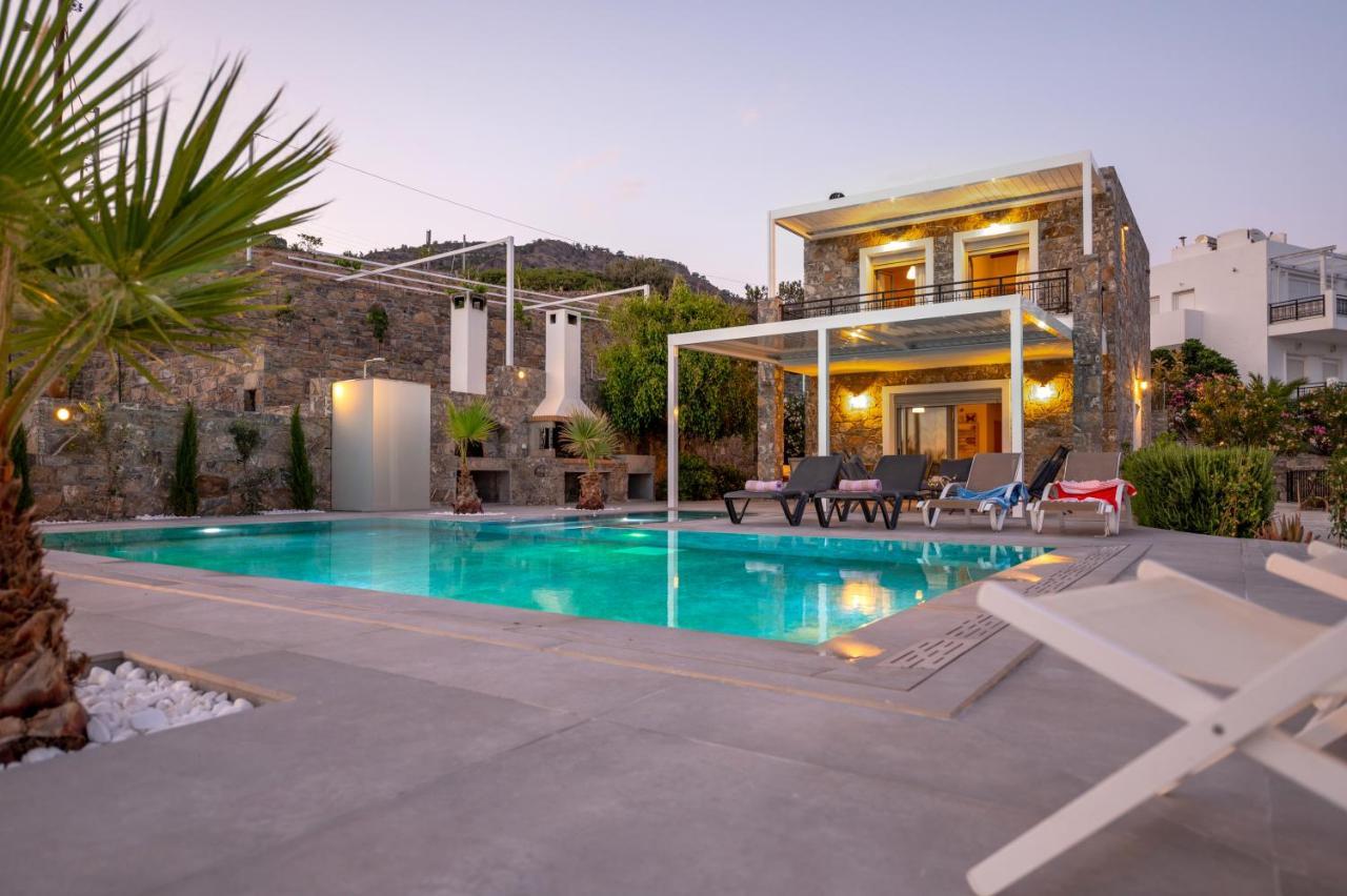 Achlia Beach Villa Bagian luar foto